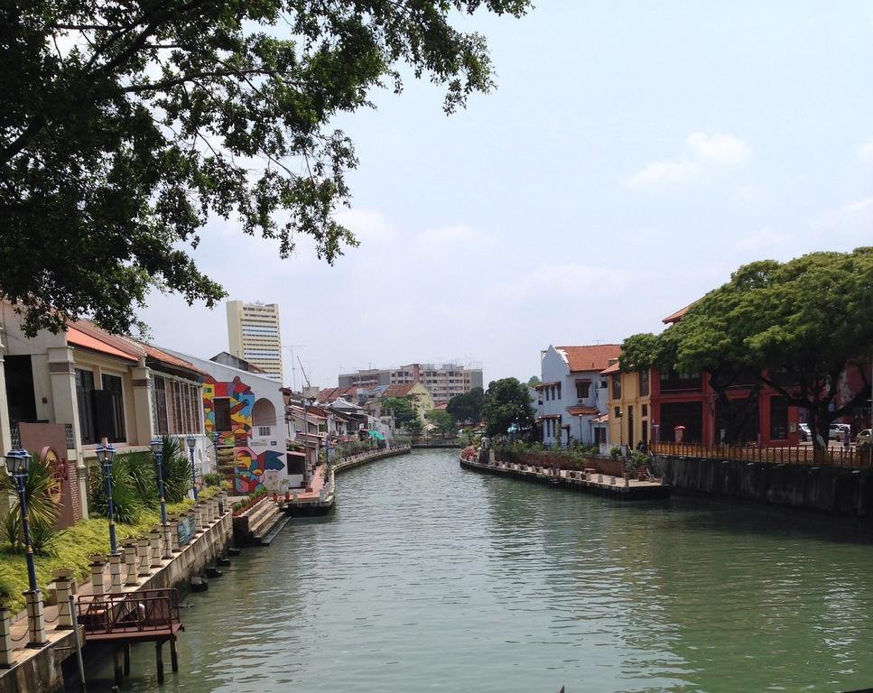 Relax & Chill At Malacca River Екстериор снимка